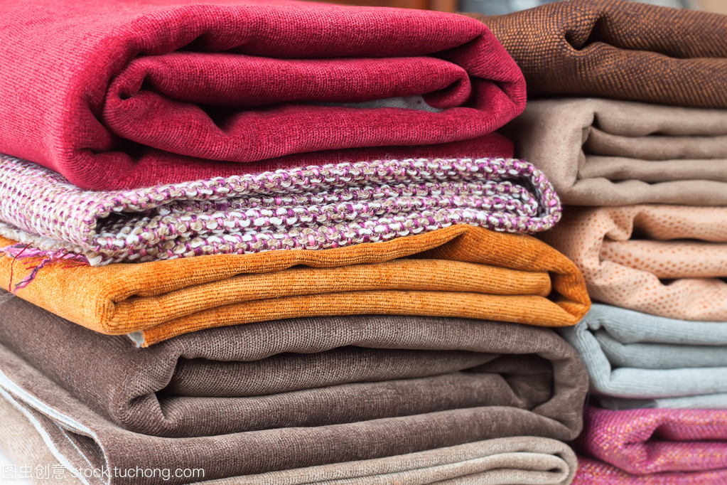 堆疊與折疊 紡織品的創(chuàng)新維度